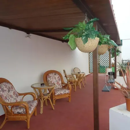 La Fonda Aeropuerto Feriehus *